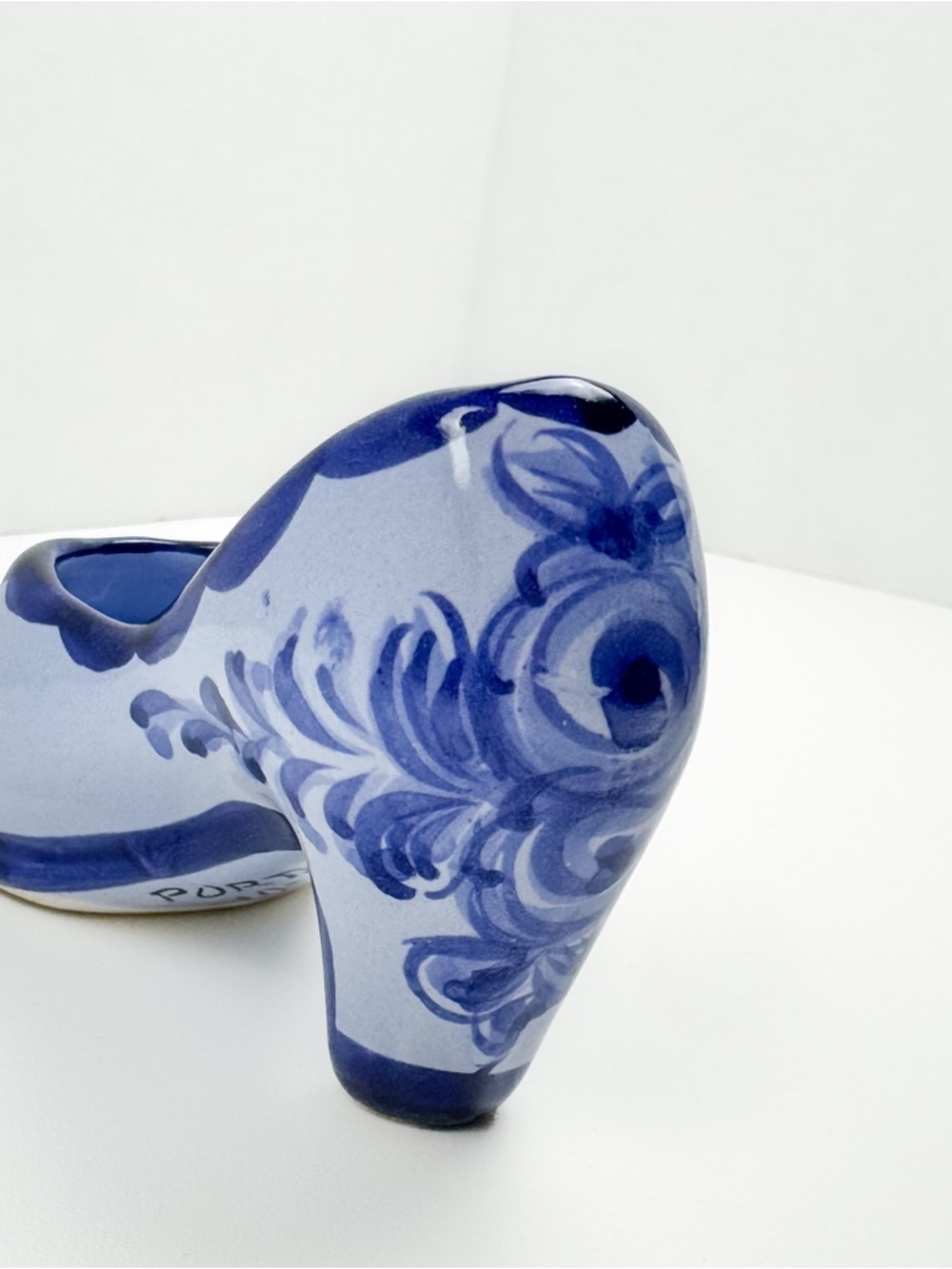 Vintage Portugal Miniature Porcelain Shoe - Blue High Heel with Floral Design - Picture 6 of 10